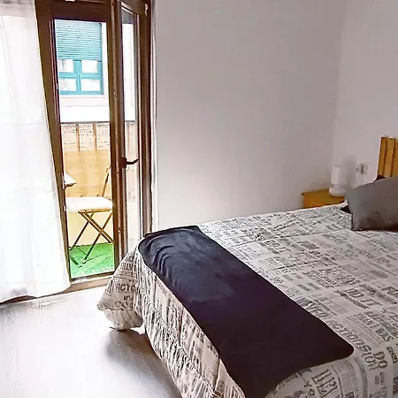 Carly'S House Appartement Onís Buitenkant foto